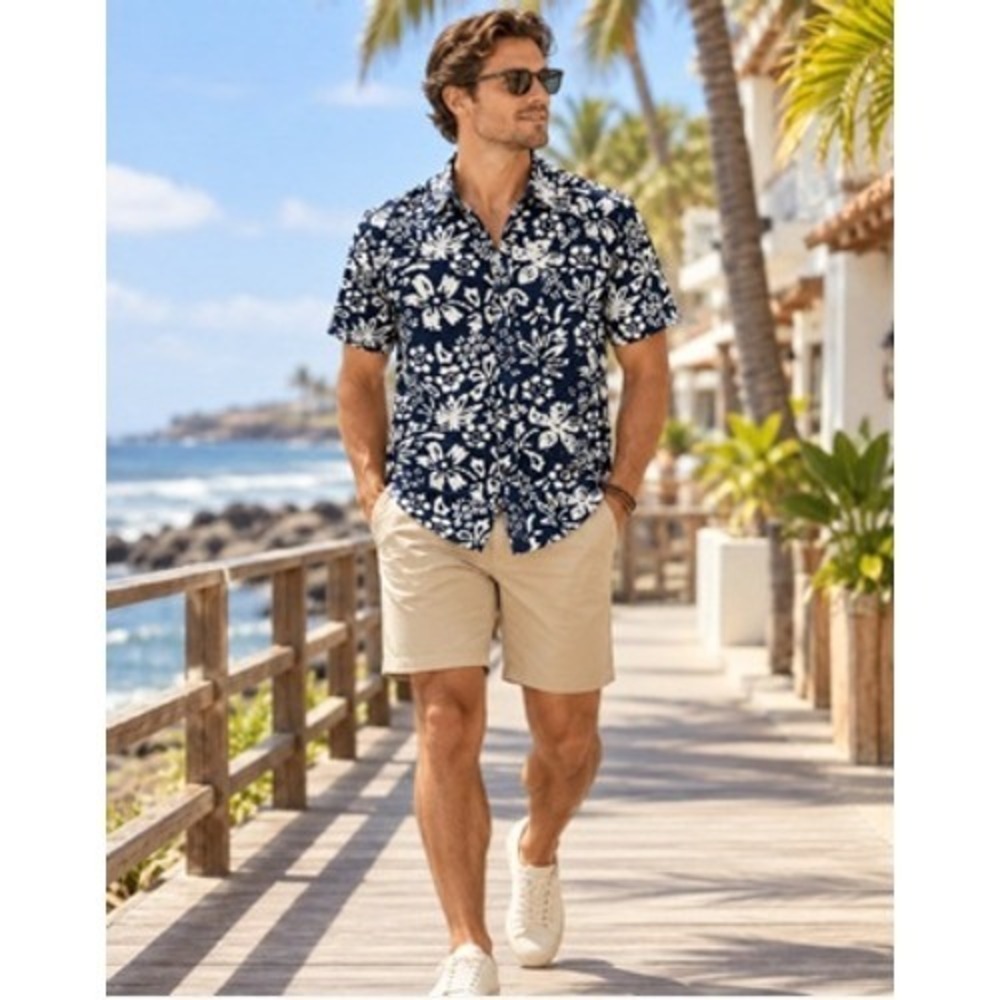Vans Shirt Mens Medium Blue White Floral Batik Short Sleeve Tailored Button Up